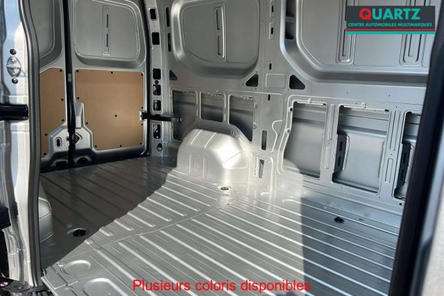 Renault Master image 9