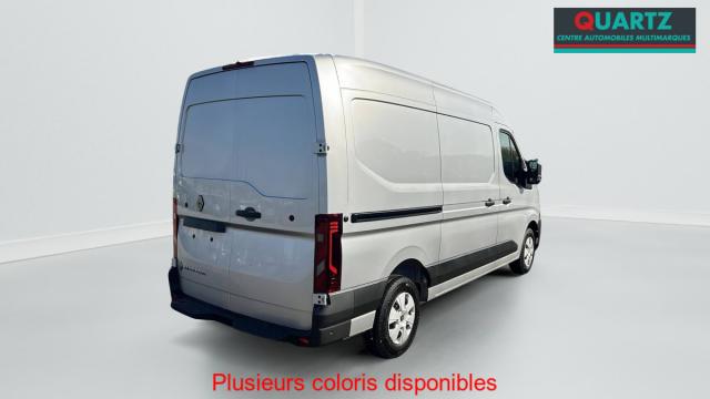 Renault Master image 2