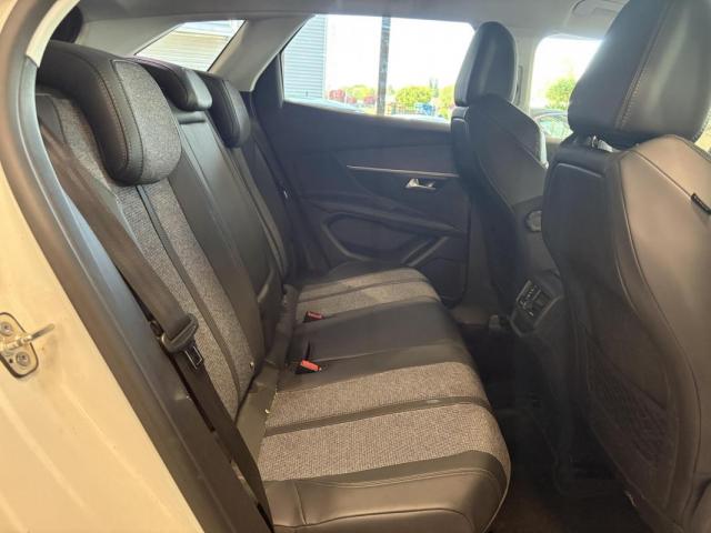 Peugeot 3008 image 9