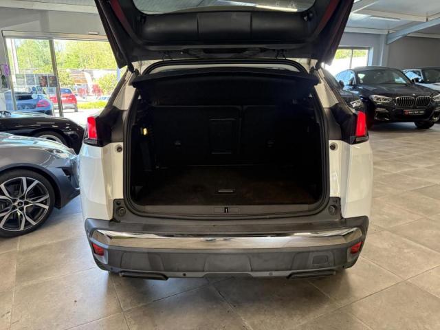 Peugeot 3008 image 3