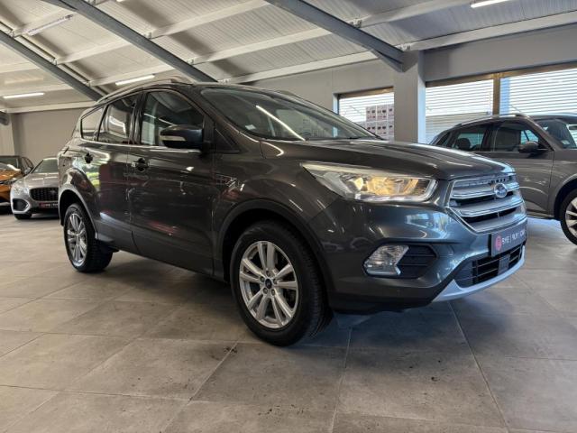 Ford Kuga image 4