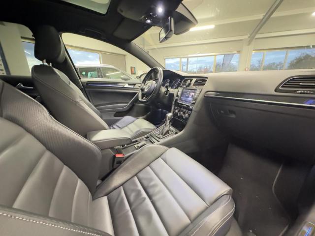 Volkswagen Golf image 4