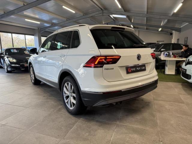 Volkswagen Tiguan image 8