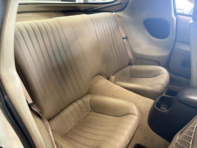 Chevrolet Camaro image 9