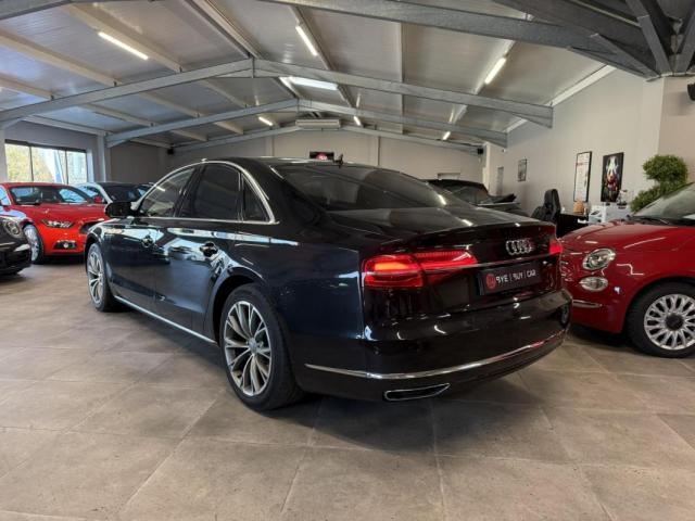 Audi A8 image 2