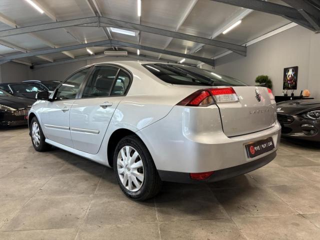 Renault Laguna image 3