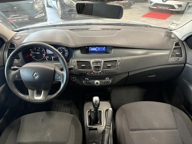 Renault Laguna image 6