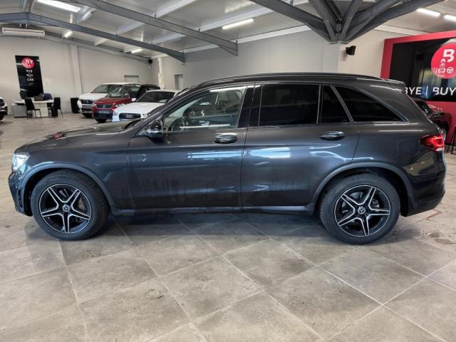 Mercedes Benz Glc image 9
