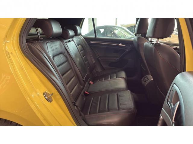 Volkswagen Golf image 1