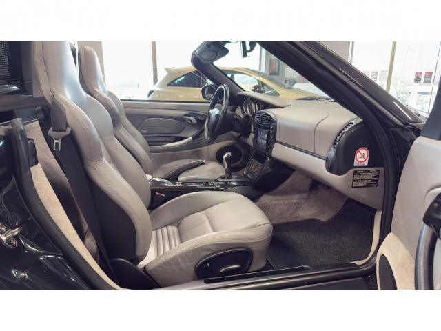 Porsche Boxster image 3