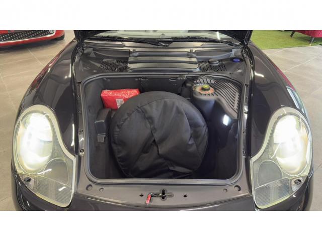 Porsche Boxster image 6