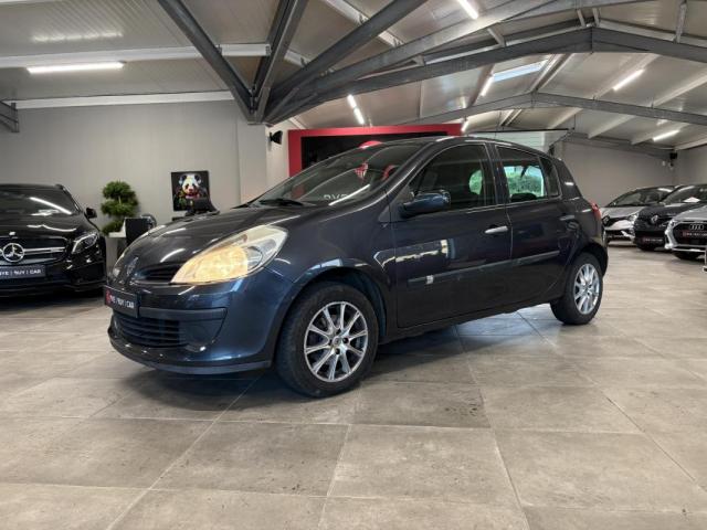 Renault Clio Iii 1.5 Dci 70 Extrême Foncée Clim Phase 1 / Garantie 12 Mois