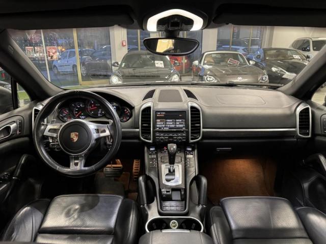 Porsche Cayenne image 3