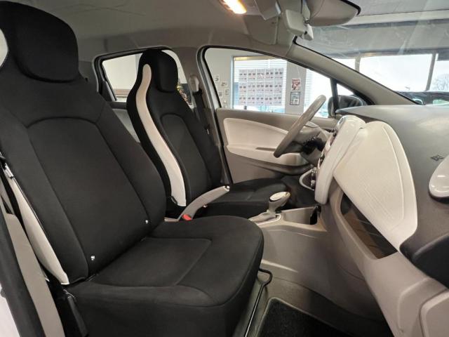 Renault Zoe image 9