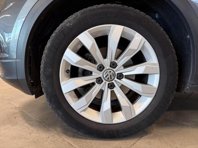 Volkswagen T-Roc image 7