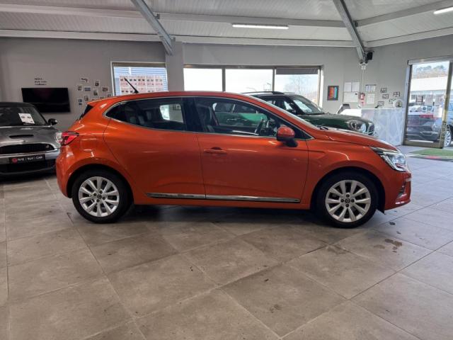 Renault Clio image 9