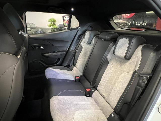 Peugeot 2008 image 7