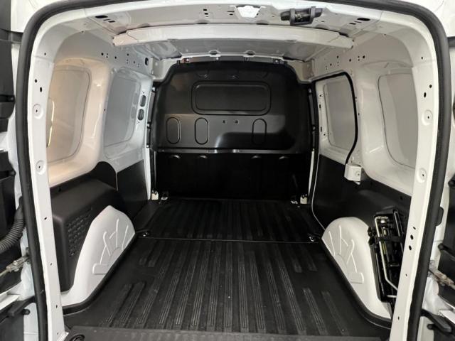 Renault Kangoo image 8
