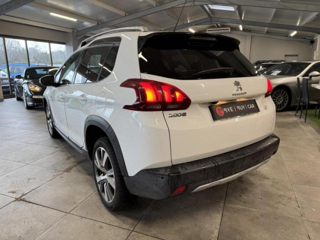 Peugeot 2008 image 4