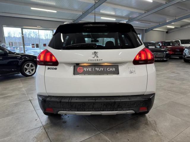 Peugeot 2008 image 3