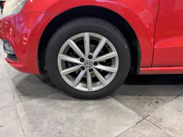 Volkswagen Polo image 9