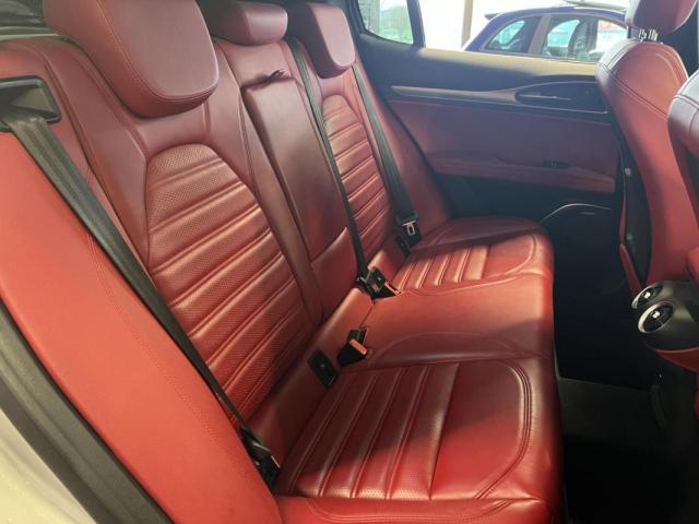 Alfa Romeo Stelvio image 3