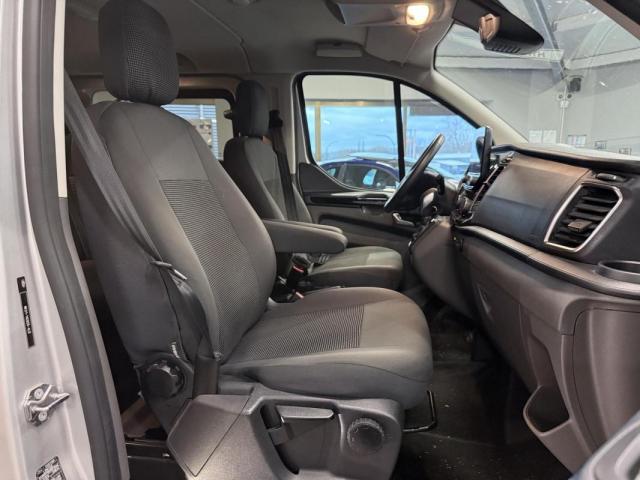 Ford Transit Custom image 7