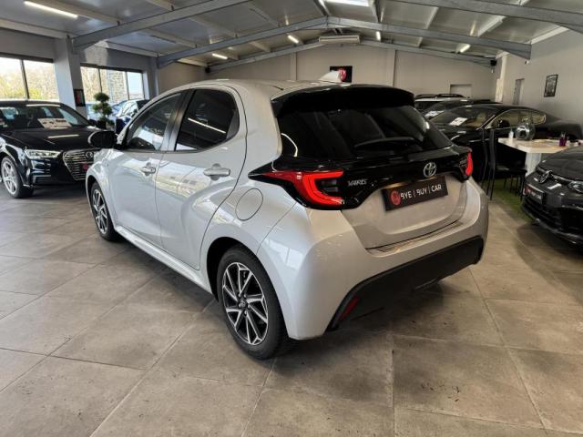 Toyota Yaris image 9