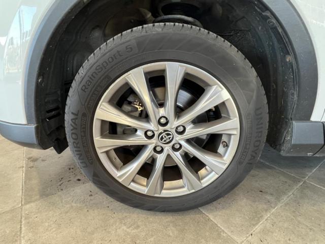 Toyota Rav4 image 9