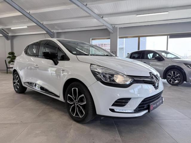 Renault Clio image 8