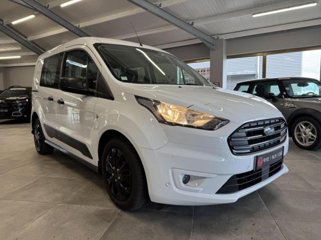 Ford Transit Connect image 9