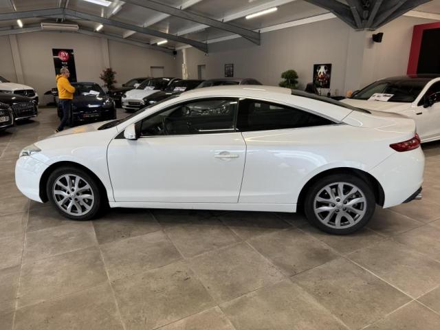 Renault Laguna image 6