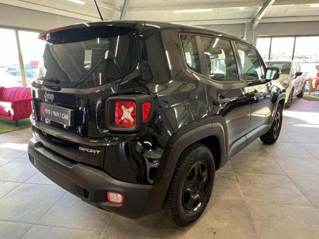 Jeep Renegade image 5