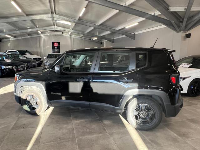 Jeep Renegade image 4