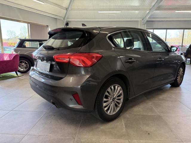 Ford Focus image 2