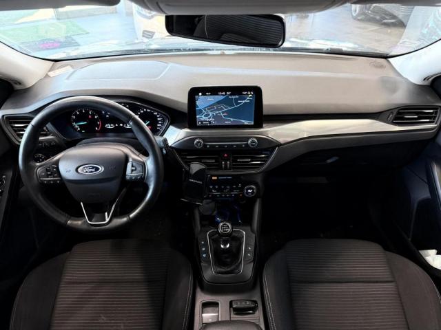 Ford Focus image 5