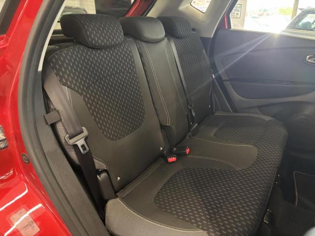Renault Captur image 7