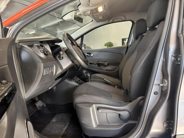 Renault Captur image 6