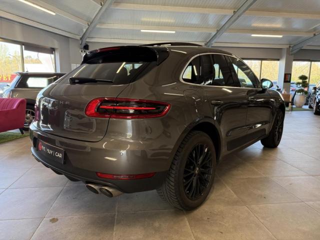 Porsche Macan image 2