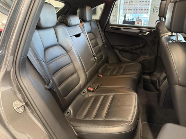 Porsche Macan image 4