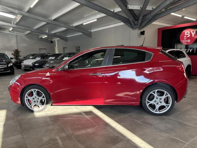 Alfa Romeo Giulietta image 9