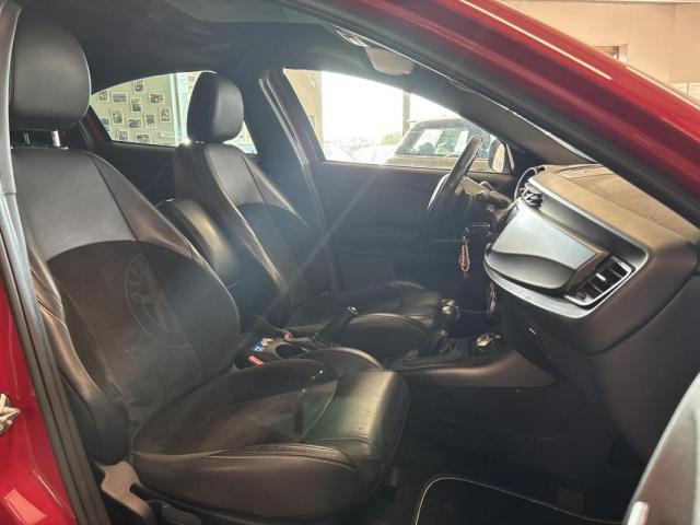 Alfa Romeo Giulietta image 4