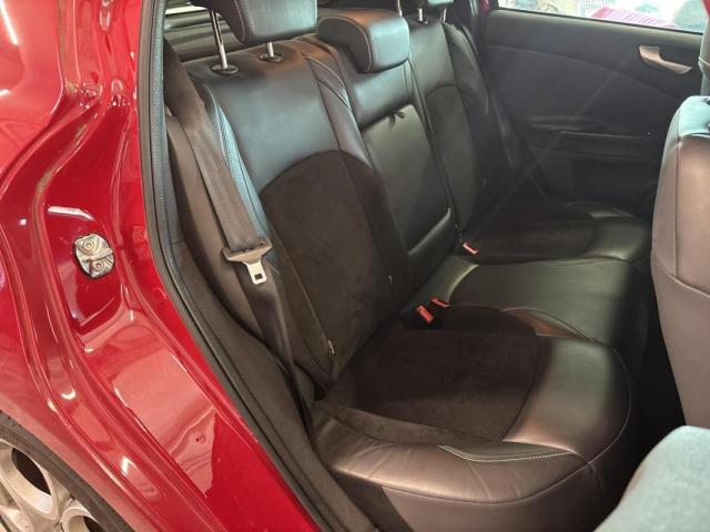 Alfa Romeo Giulietta image 8