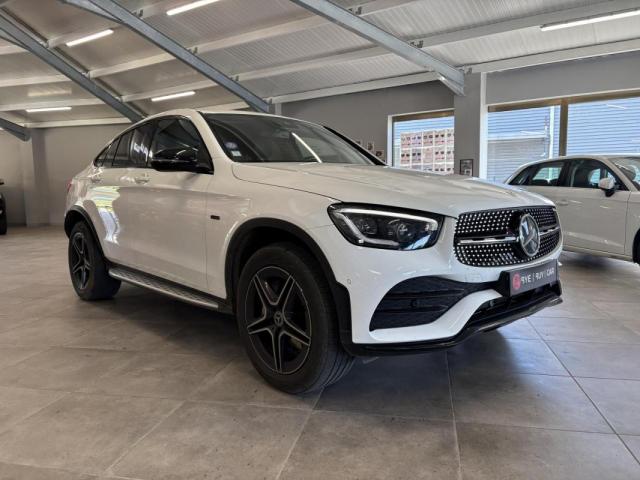 Mercedes Benz Glc image 9