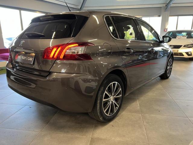 Peugeot 308 image 6