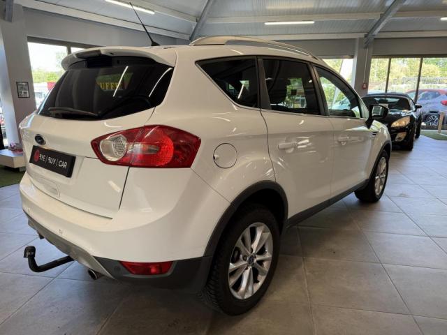 Ford Kuga image 2