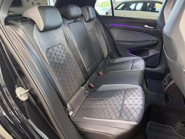 Volkswagen Golf image 7