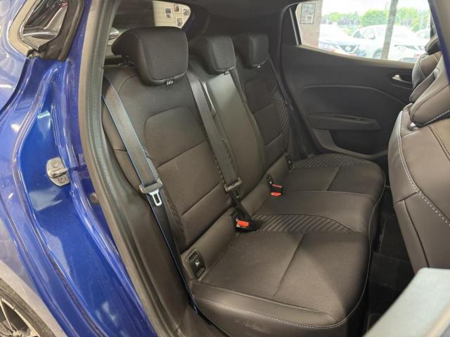 Renault Clio image 9
