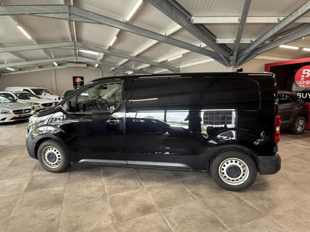Opel Vivaro image 6