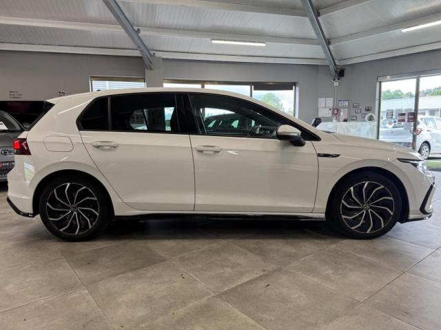 Volkswagen Golf image 6